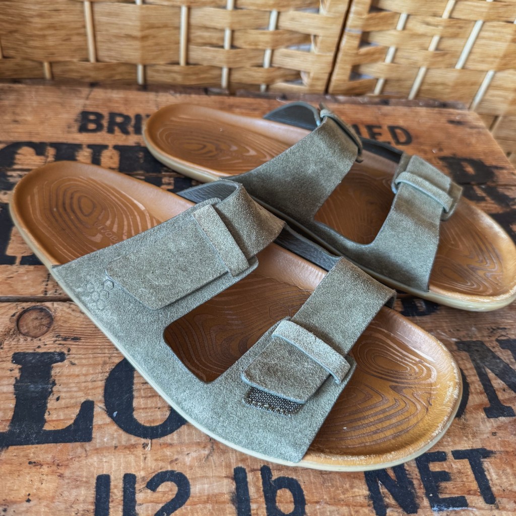 Dark-olive Vivobarefoot Sensus Yin barefoot slides with a wide foot-shaped sole.